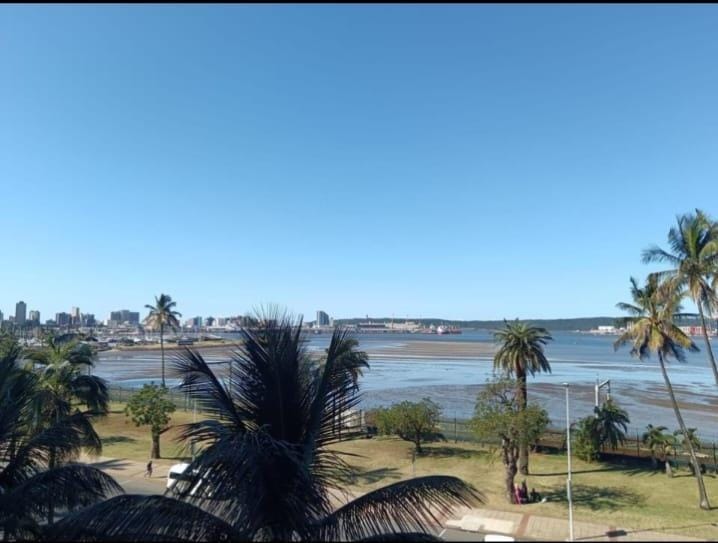 2 Bedroom Property for Sale in Esplanade KwaZulu-Natal
