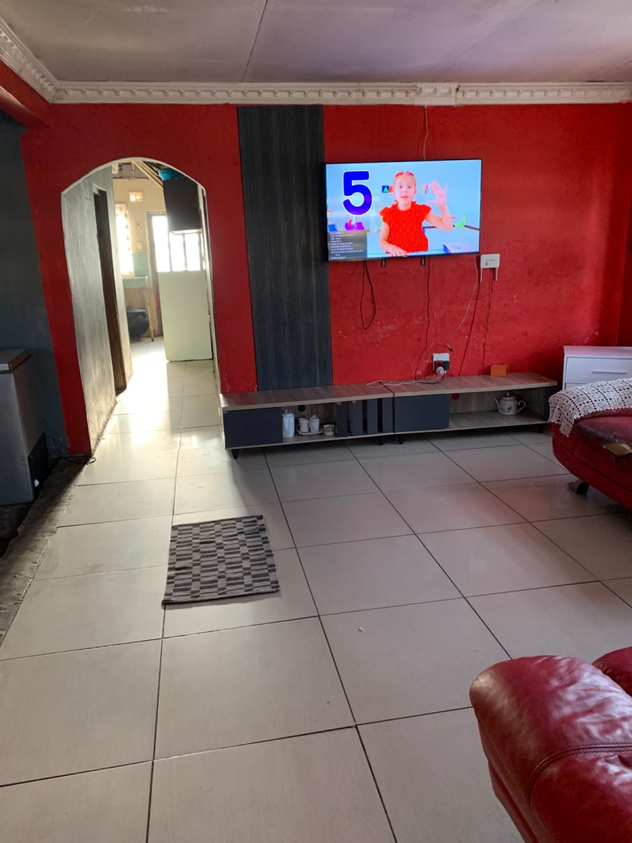 3 Bedroom Property for Sale in Kwamashu KwaZulu-Natal
