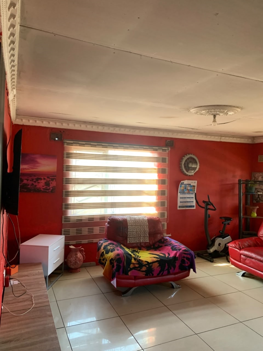 3 Bedroom Property for Sale in Kwamashu KwaZulu-Natal