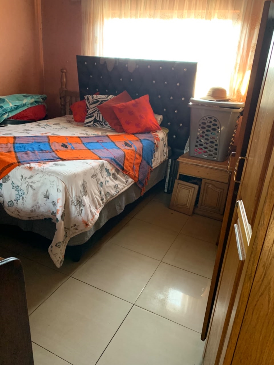 3 Bedroom Property for Sale in Kwamashu KwaZulu-Natal