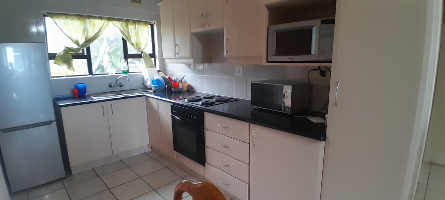 2 Bedroom Property for Sale in St Michaels On Sea KwaZulu-Natal