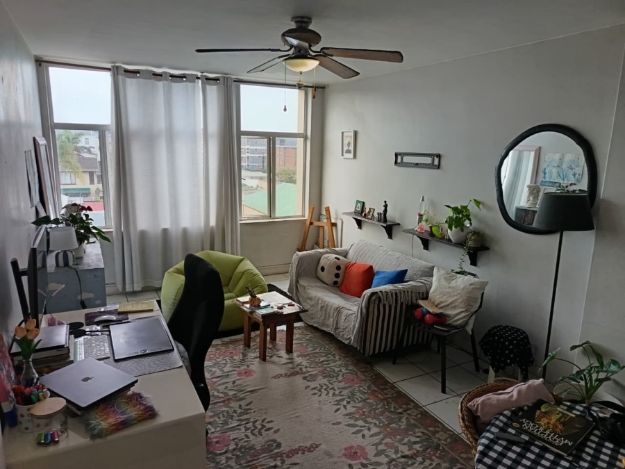 To Let 1 Bedroom Property for Rent in Windermere KwaZulu-Natal