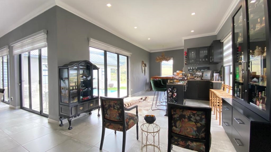 To Let 3 Bedroom Property for Rent in Vulintaba Country Estate KwaZulu-Natal