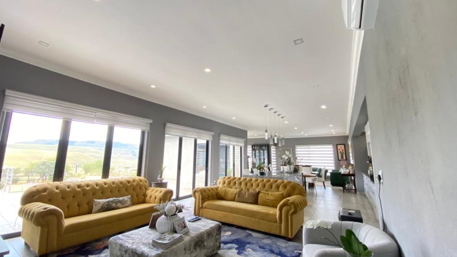 To Let 3 Bedroom Property for Rent in Vulintaba Country Estate KwaZulu-Natal