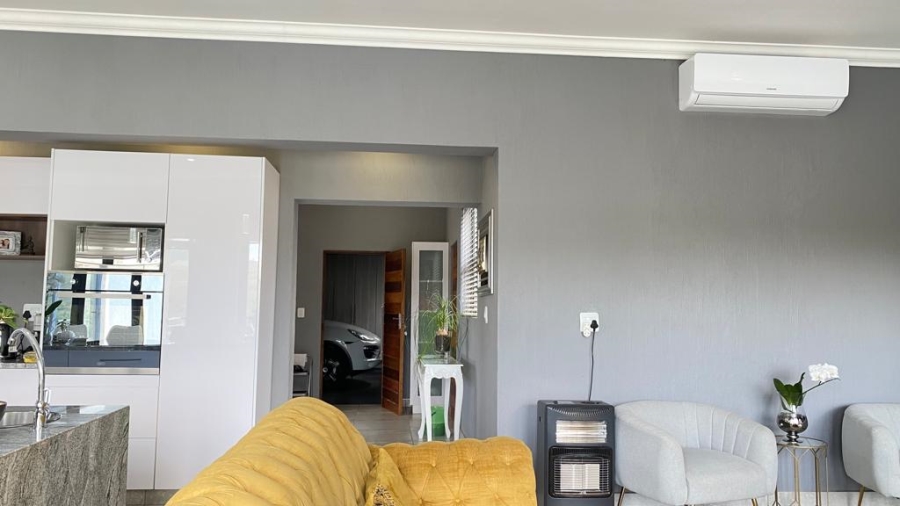 To Let 3 Bedroom Property for Rent in Vulintaba Country Estate KwaZulu-Natal