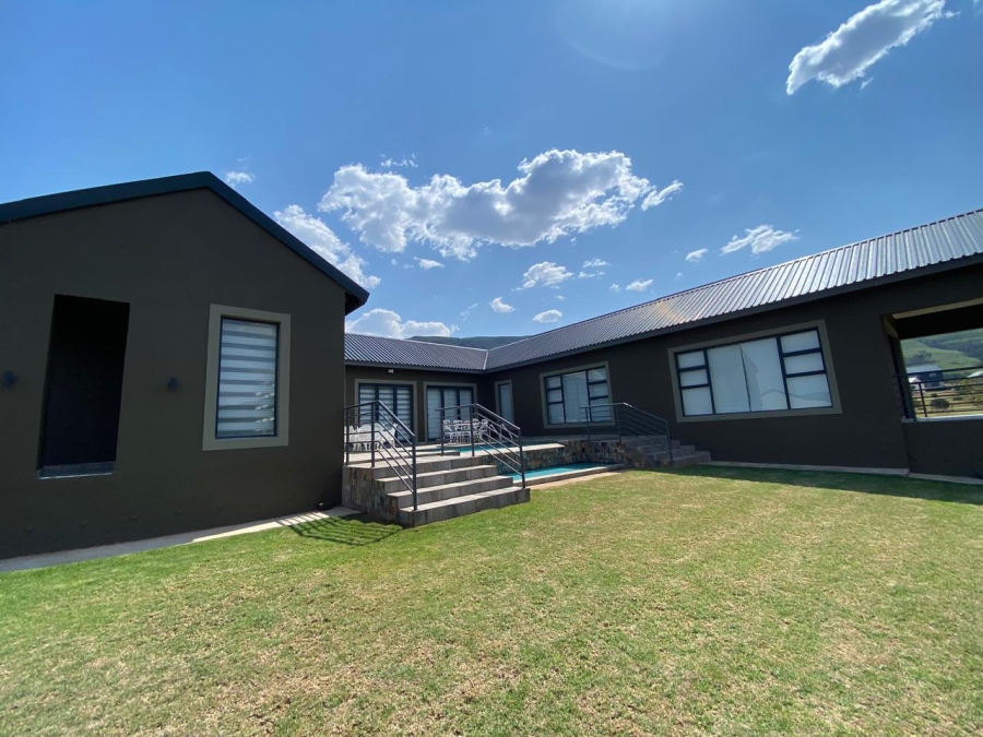 To Let 3 Bedroom Property for Rent in Vulintaba Country Estate KwaZulu-Natal