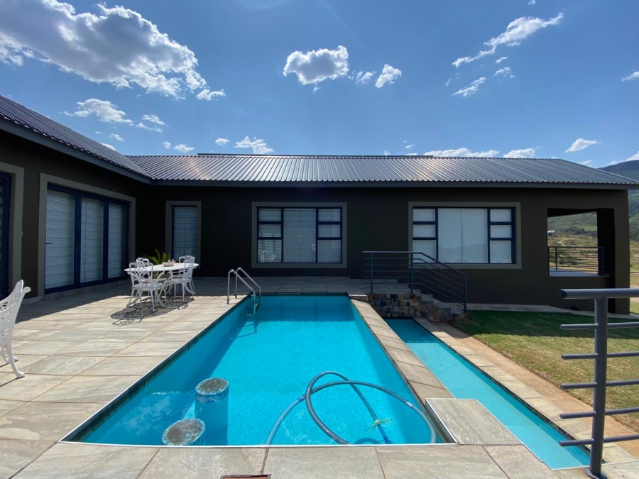 To Let 3 Bedroom Property for Rent in Vulintaba Country Estate KwaZulu-Natal