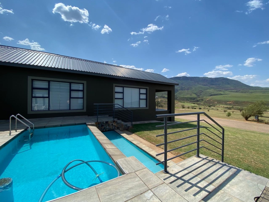 To Let 3 Bedroom Property for Rent in Vulintaba Country Estate KwaZulu-Natal