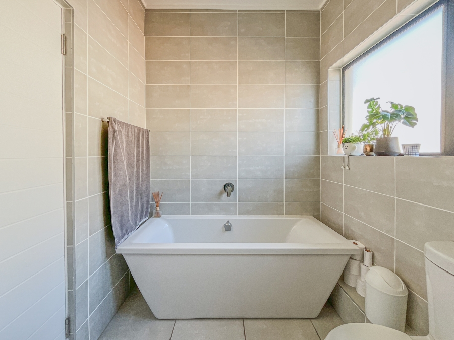 To Let 2 Bedroom Property for Rent in Ballito Central KwaZulu-Natal
