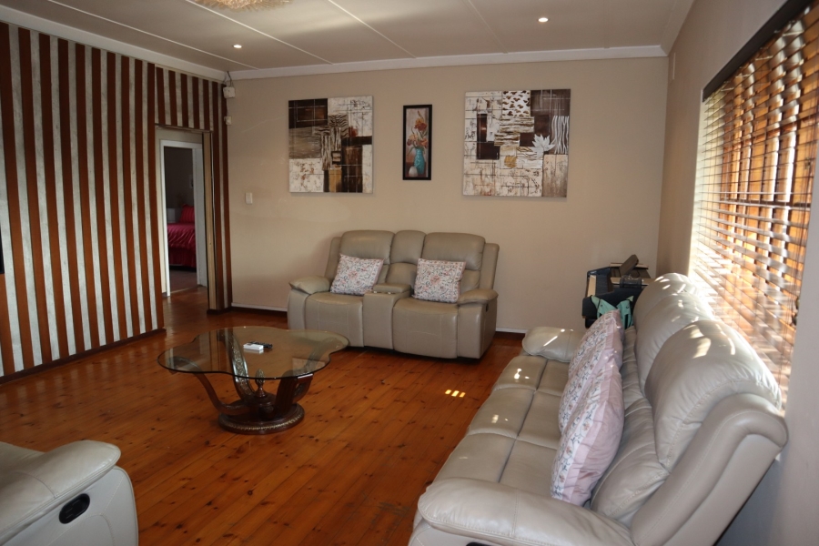 3 Bedroom Property for Sale in Cowies Hill Park KwaZulu-Natal