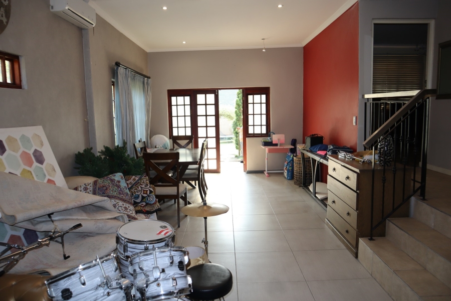 3 Bedroom Property for Sale in Cowies Hill Park KwaZulu-Natal
