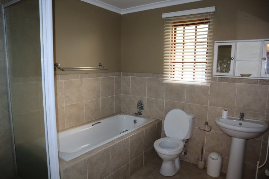3 Bedroom Property for Sale in Cowies Hill Park KwaZulu-Natal