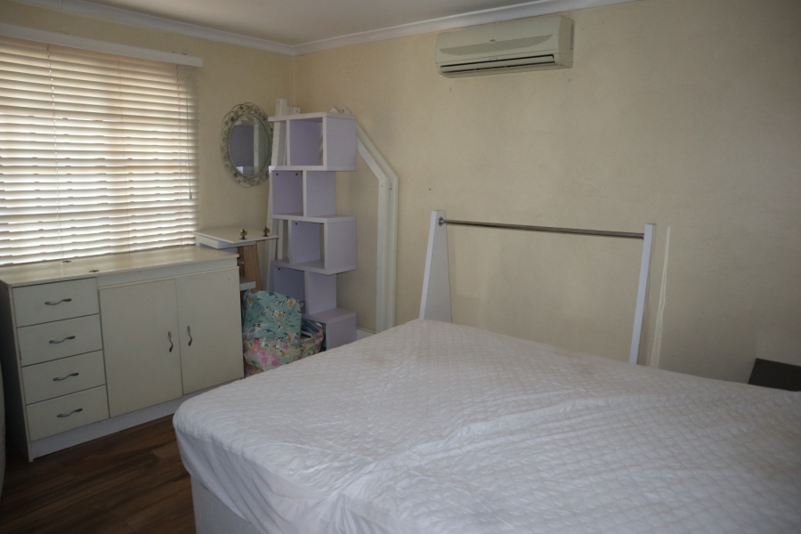 3 Bedroom Property for Sale in Cowies Hill Park KwaZulu-Natal