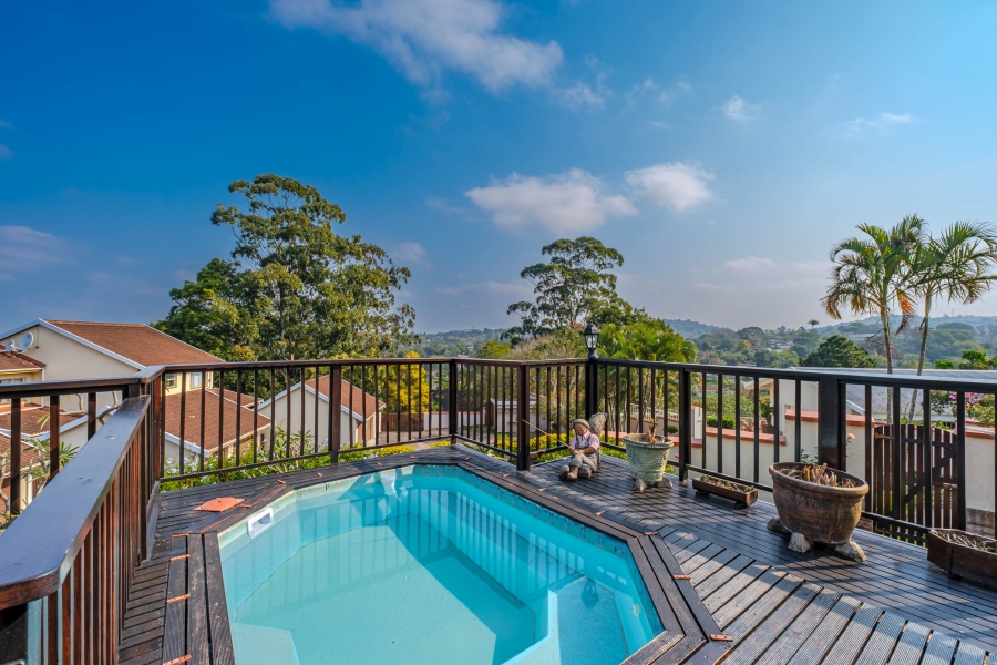 4 Bedroom Property for Sale in Chiltern Hills KwaZulu-Natal