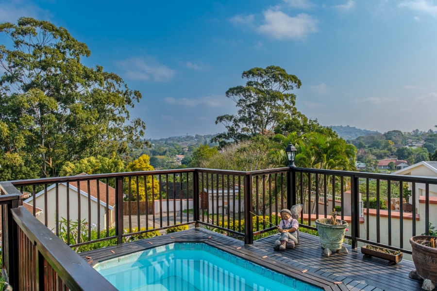 4 Bedroom Property for Sale in Chiltern Hills KwaZulu-Natal