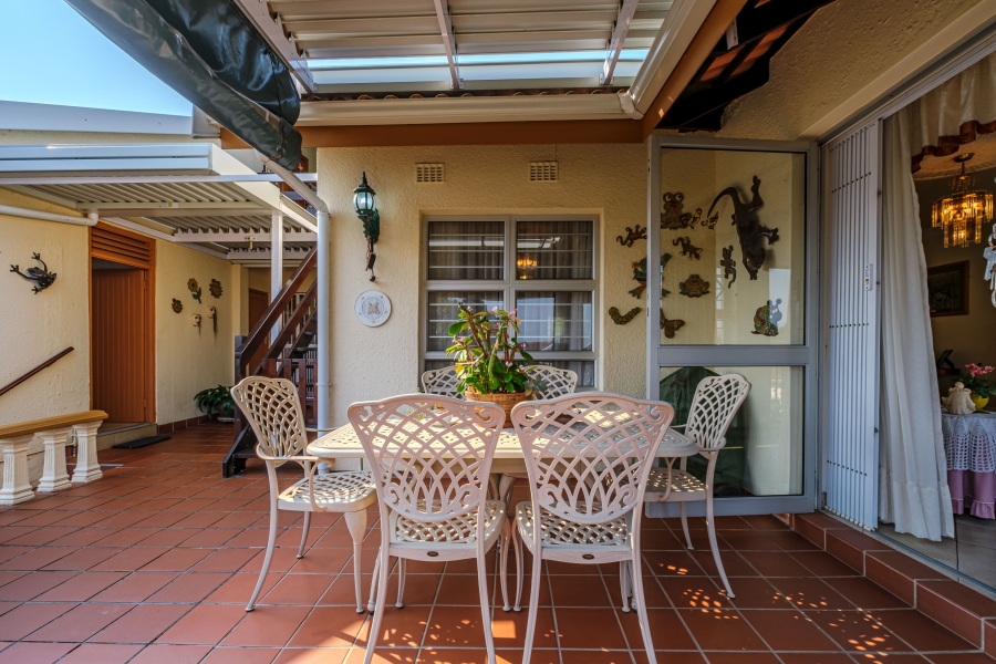4 Bedroom Property for Sale in Chiltern Hills KwaZulu-Natal