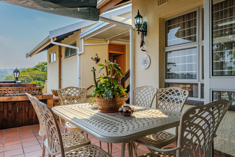 4 Bedroom Property for Sale in Chiltern Hills KwaZulu-Natal