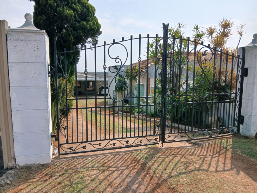 To Let 0 Bedroom Property for Rent in Wentworth KwaZulu-Natal
