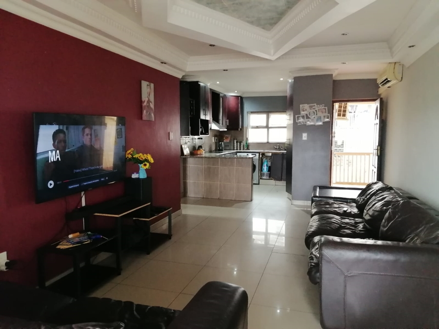 2 Bedroom Property for Sale in Sea View KwaZulu-Natal