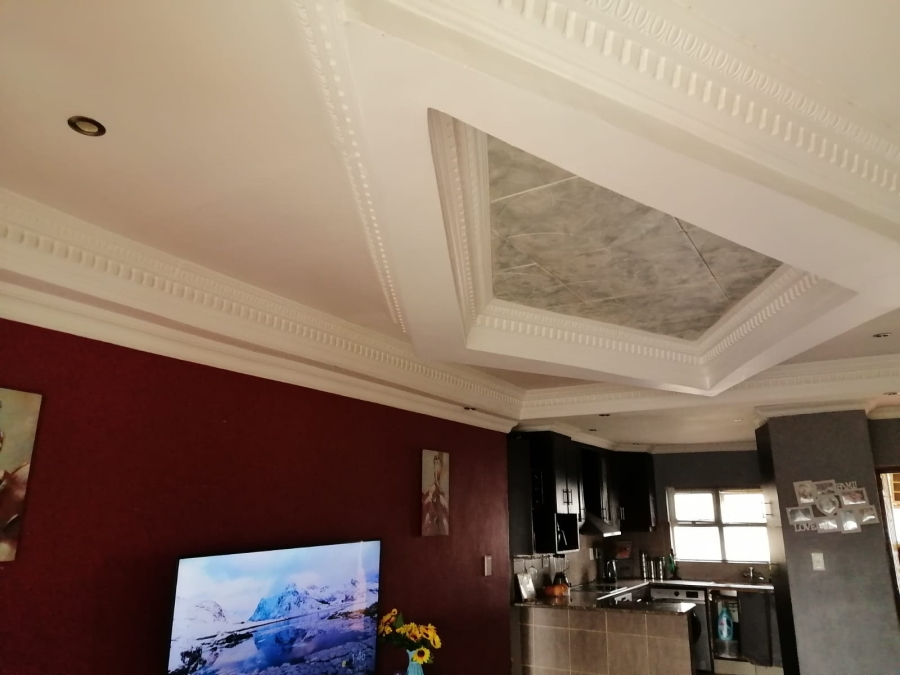 2 Bedroom Property for Sale in Sea View KwaZulu-Natal