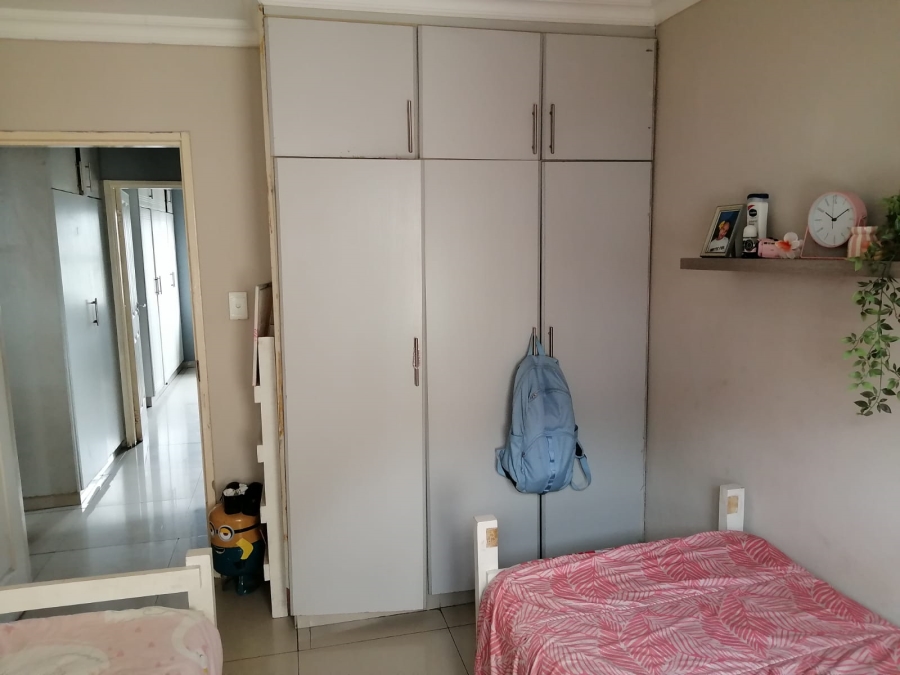 2 Bedroom Property for Sale in Sea View KwaZulu-Natal