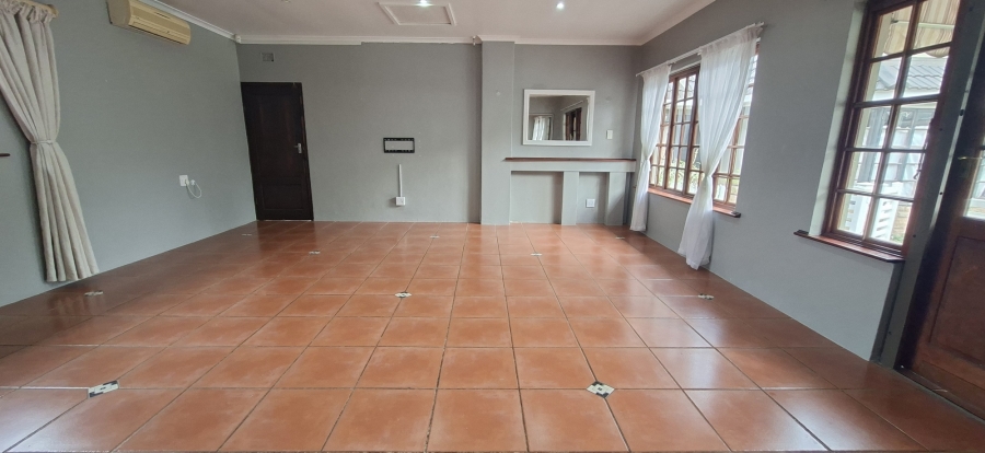 To Let 1 Bedroom Property for Rent in Winston Park KwaZulu-Natal