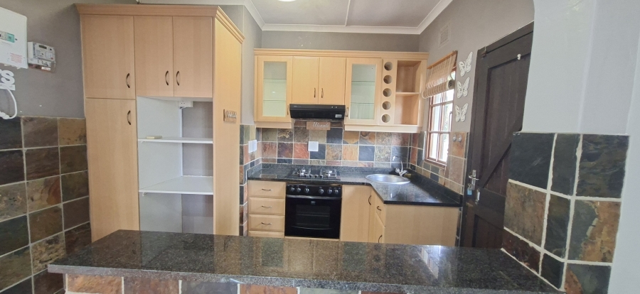 To Let 1 Bedroom Property for Rent in Winston Park KwaZulu-Natal