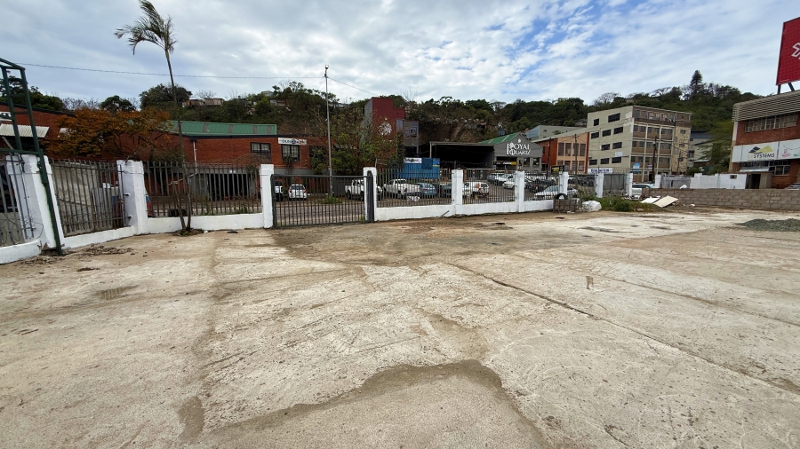 To Let Commercial Property for Rent in Briardene KwaZulu-Natal