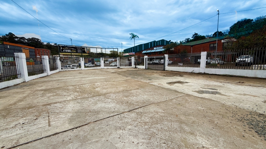 To Let Commercial Property for Rent in Briardene KwaZulu-Natal