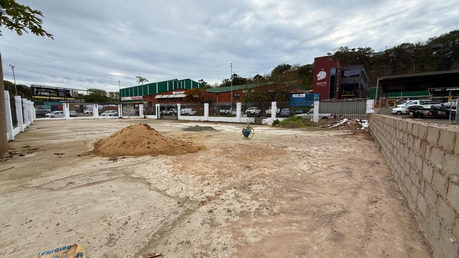 To Let Commercial Property for Rent in Briardene KwaZulu-Natal