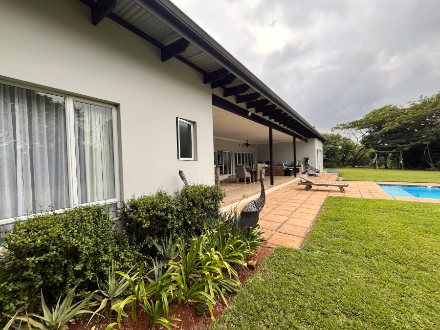5 Bedroom Property for Sale in Zini River Estate KwaZulu-Natal