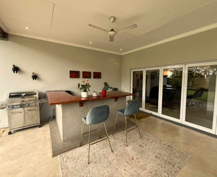 5 Bedroom Property for Sale in Zini River Estate KwaZulu-Natal