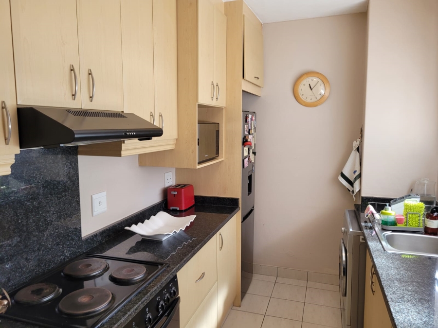 To Let 2 Bedroom Property for Rent in Morningside KwaZulu-Natal