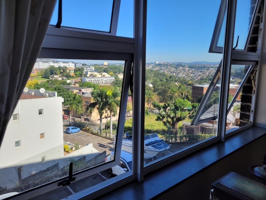 To Let 2 Bedroom Property for Rent in Morningside KwaZulu-Natal