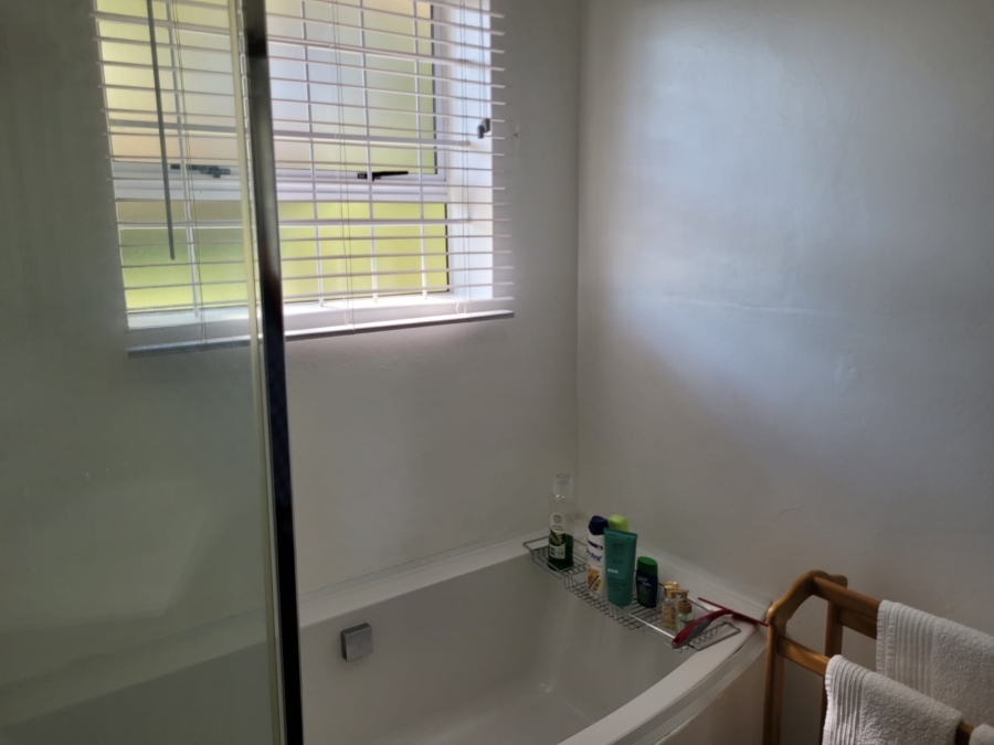 To Let 2 Bedroom Property for Rent in Morningside KwaZulu-Natal