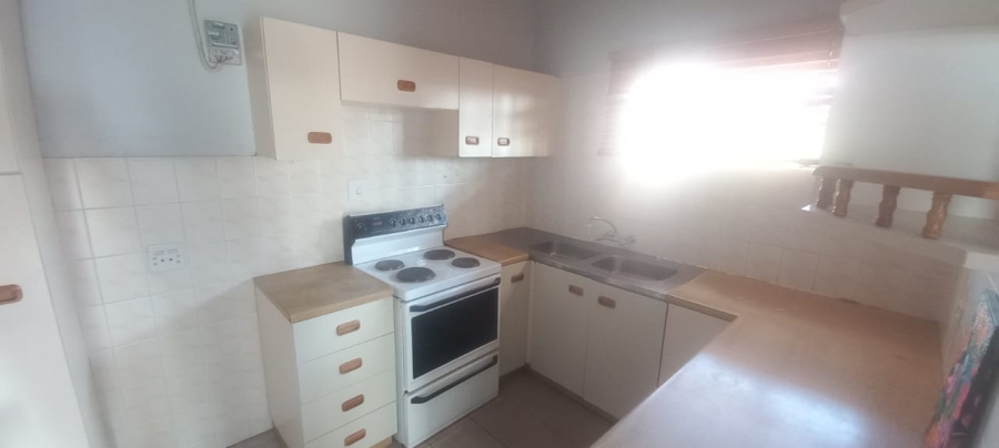 To Let 2 Bedroom Property for Rent in Windermere KwaZulu-Natal