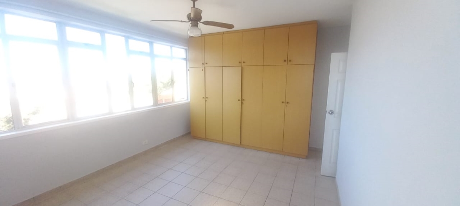 To Let 2 Bedroom Property for Rent in Windermere KwaZulu-Natal