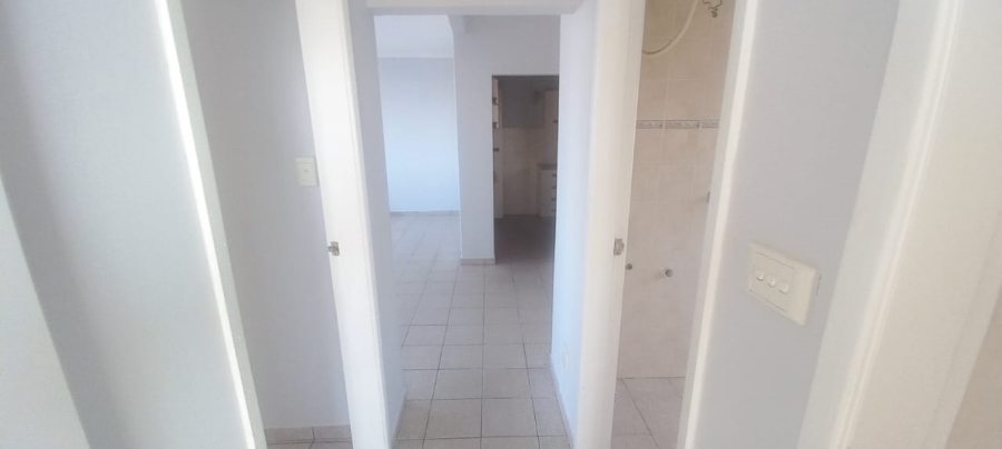 To Let 2 Bedroom Property for Rent in Windermere KwaZulu-Natal