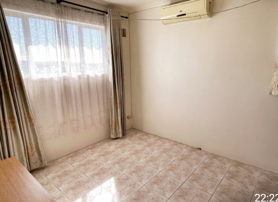 2 Bedroom Property for Sale in Woodhurst KwaZulu-Natal