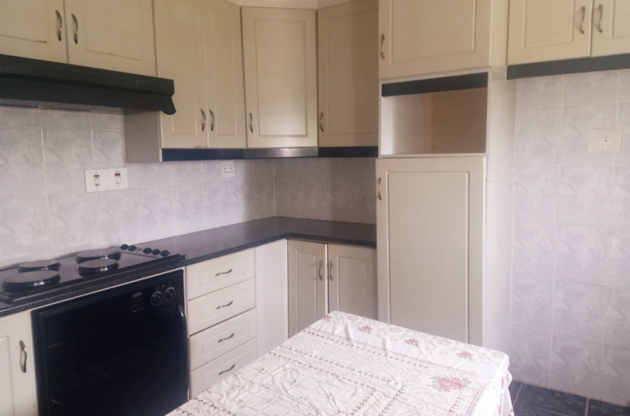 2 Bedroom Property for Sale in Woodhurst KwaZulu-Natal