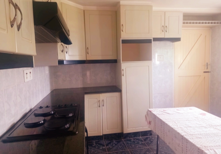 2 Bedroom Property for Sale in Woodhurst KwaZulu-Natal