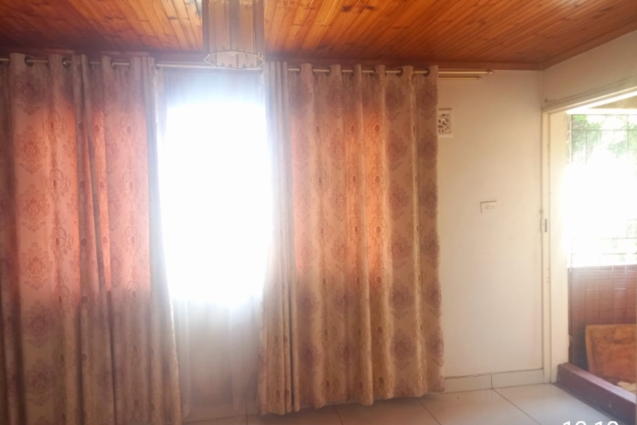 2 Bedroom Property for Sale in Woodhurst KwaZulu-Natal
