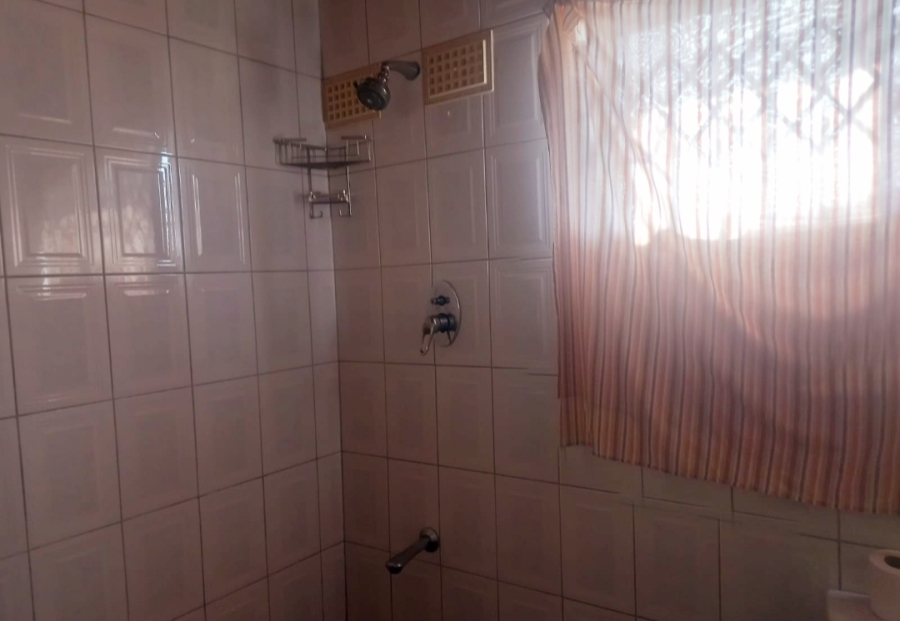 2 Bedroom Property for Sale in Woodhurst KwaZulu-Natal