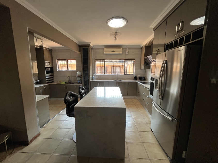 4 Bedroom Property for Sale in Padfield Park KwaZulu-Natal