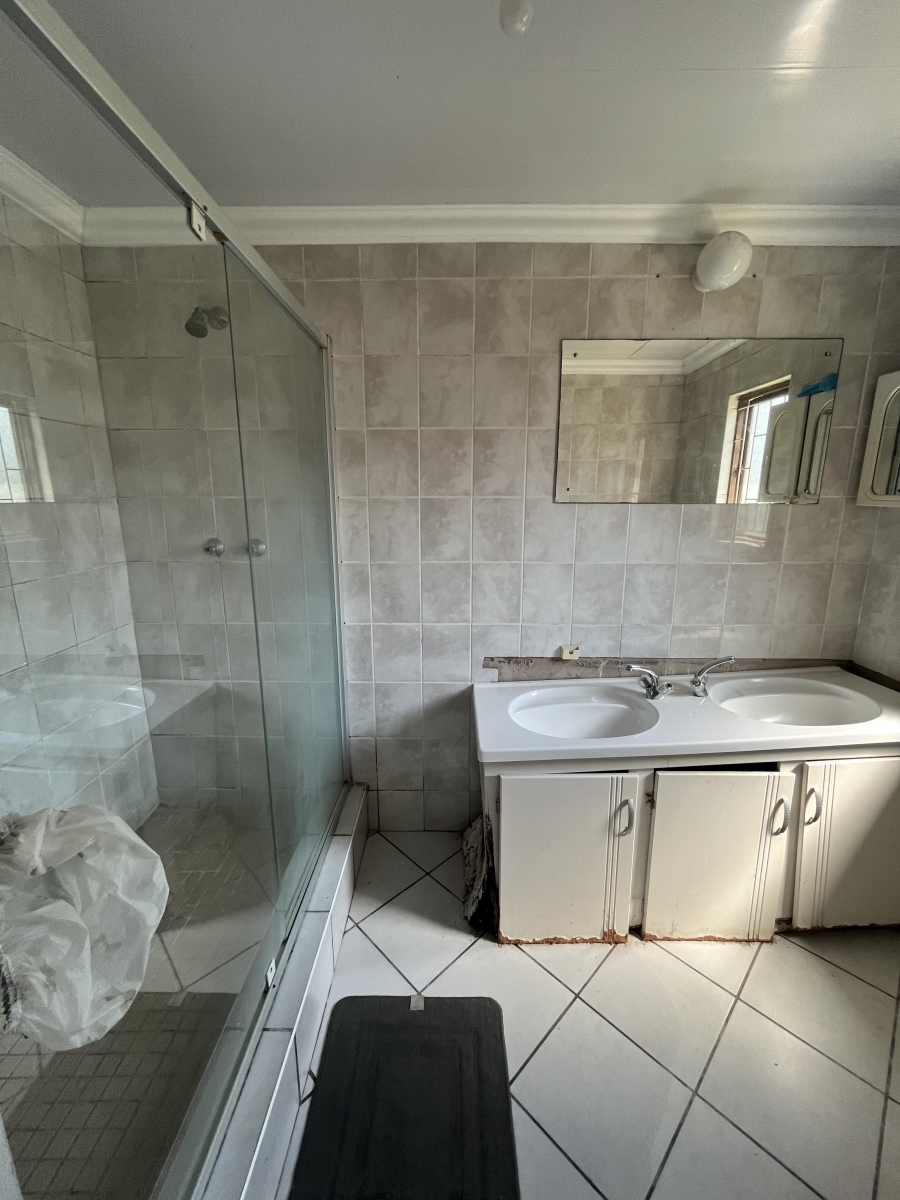4 Bedroom Property for Sale in Padfield Park KwaZulu-Natal