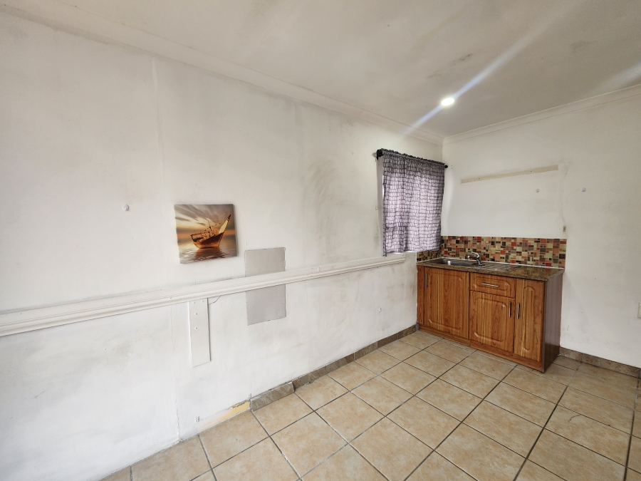 3 Bedroom Property for Sale in Ocean View KwaZulu-Natal