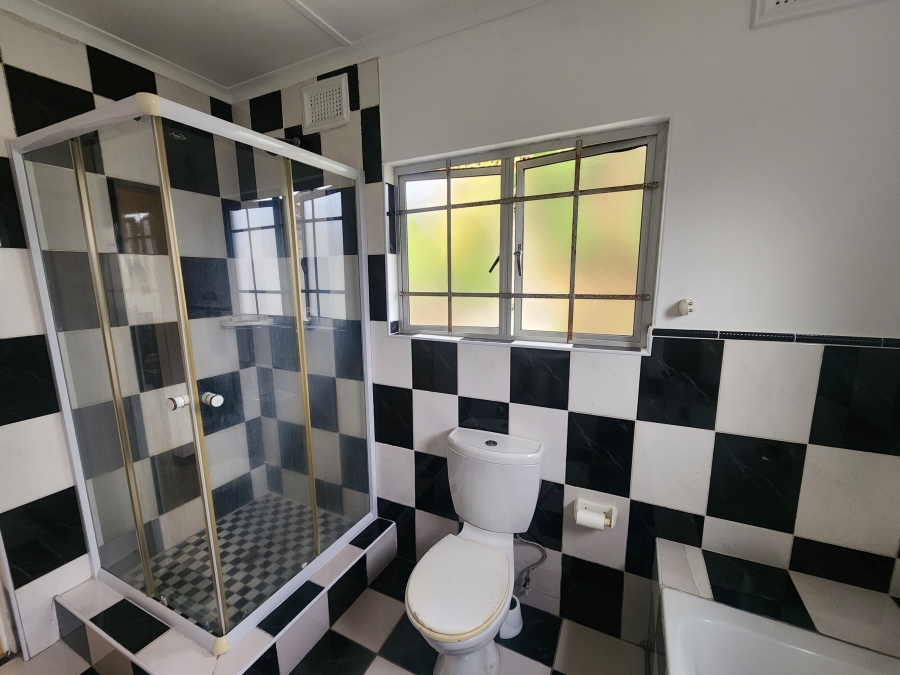 3 Bedroom Property for Sale in Ocean View KwaZulu-Natal