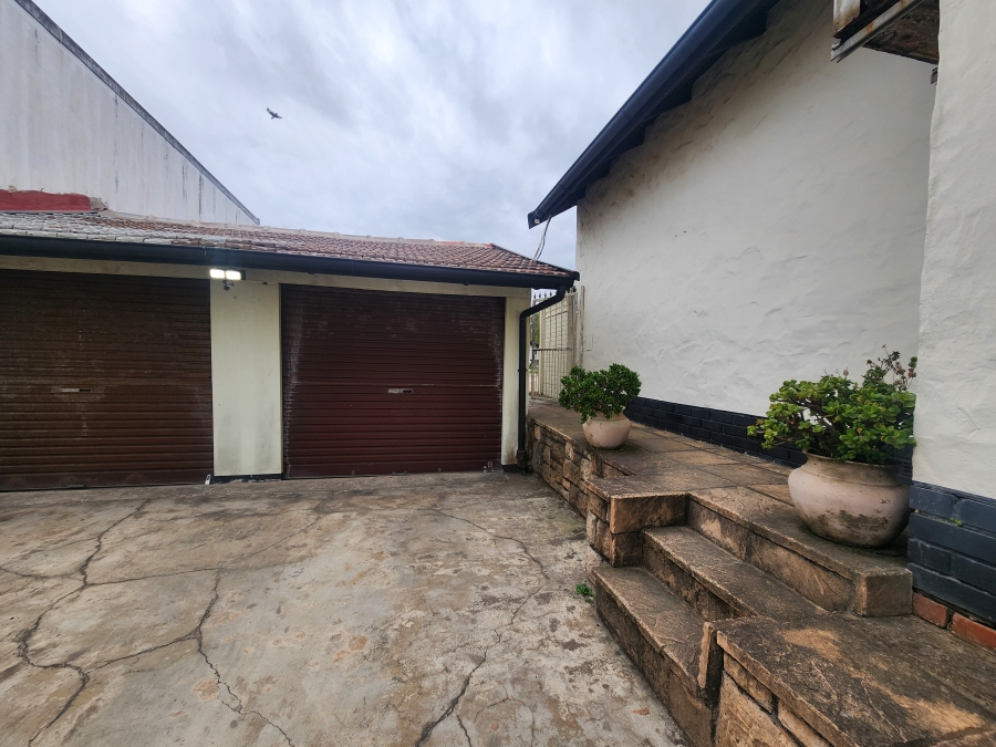 3 Bedroom Property for Sale in Ocean View KwaZulu-Natal