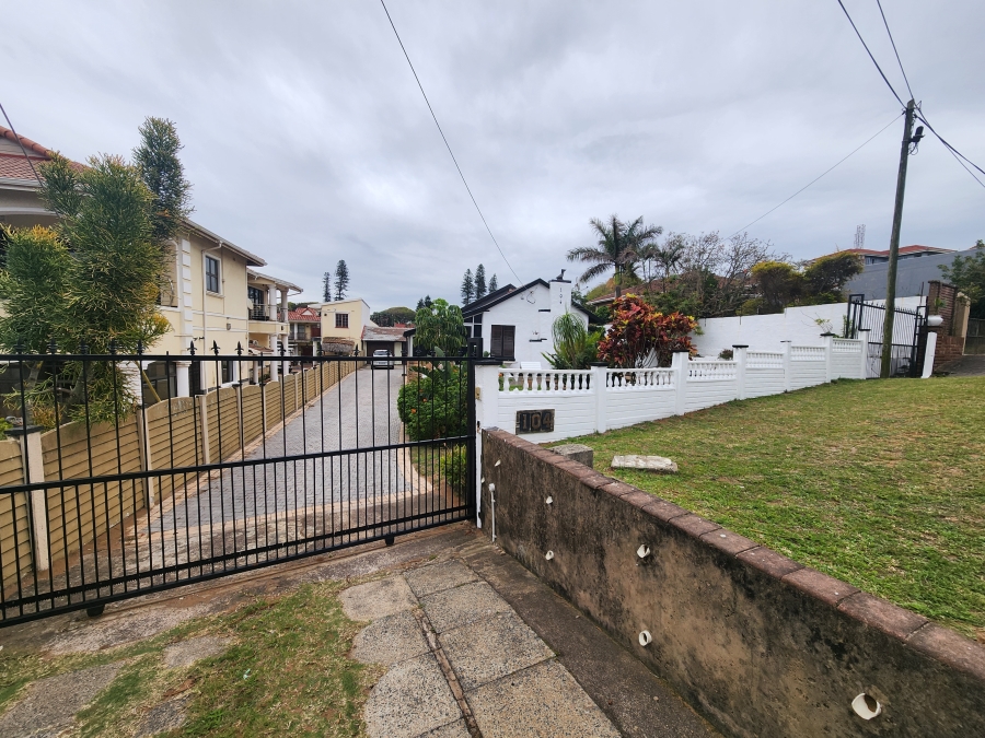 3 Bedroom Property for Sale in Ocean View KwaZulu-Natal