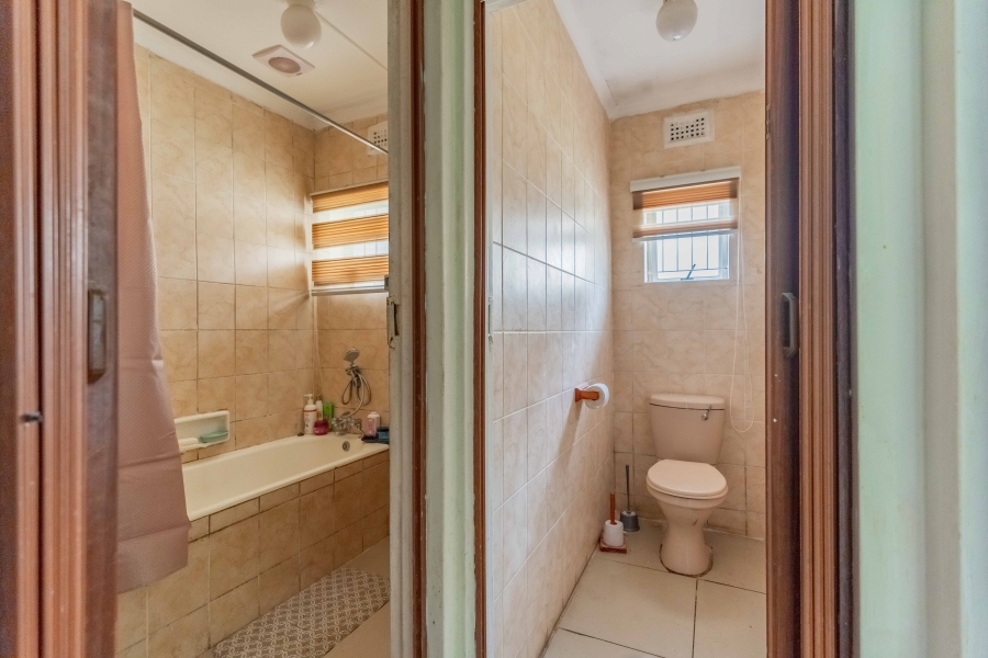 4 Bedroom Property for Sale in Bellair KwaZulu-Natal